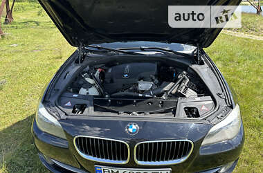 Седан BMW 5 Series 2012 в Шостке