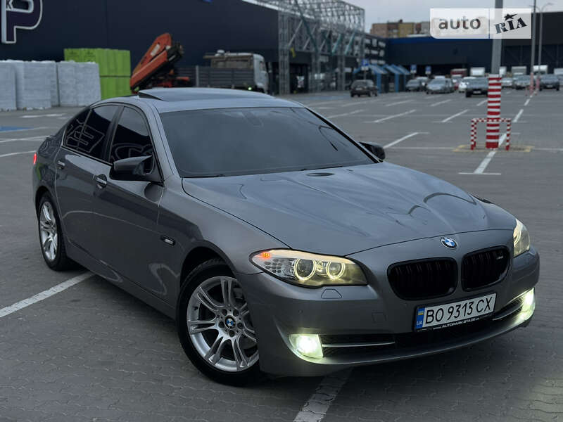 Седан BMW 5 Series 2010 в Ивано-Франковске