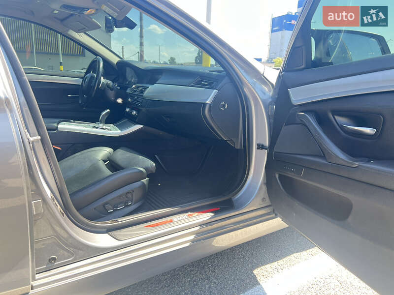 Універсал BMW 5 Series 2012 в Києві