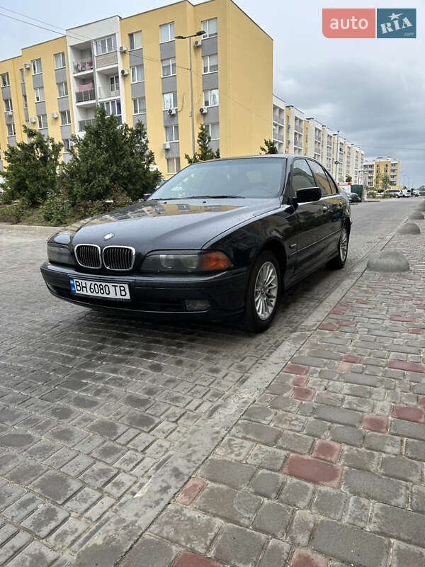 Седан BMW 5 Series 1998 в Одессе