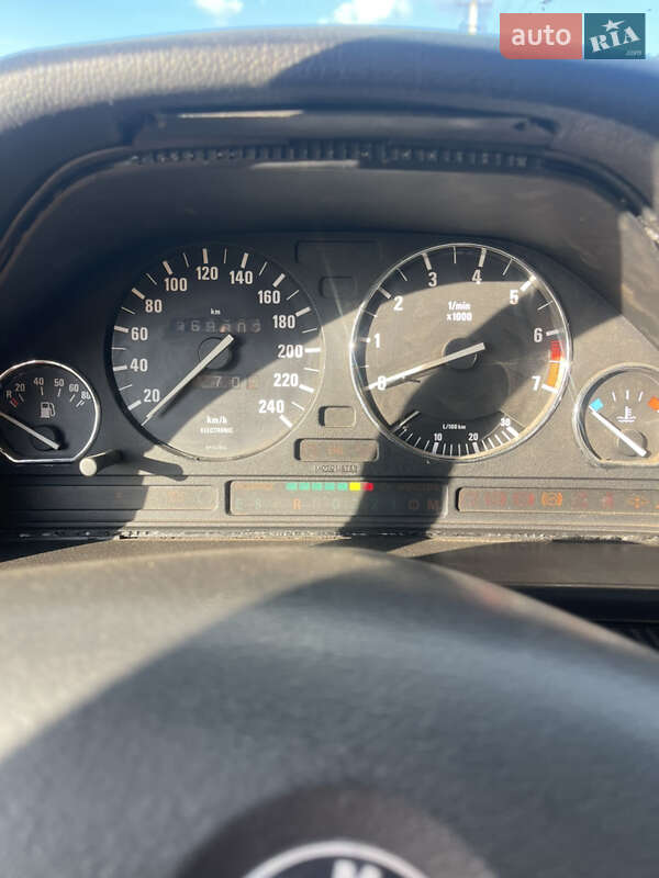 Седан BMW 5 Series 1988 в Монастырище фото 15 Седан BMW 5 Series 1988 в Монастырище