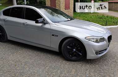 Седан BMW 5 Series 2012 в Черновцах