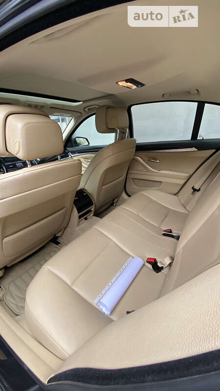 Седан BMW 5 Series 2011 в Одессе