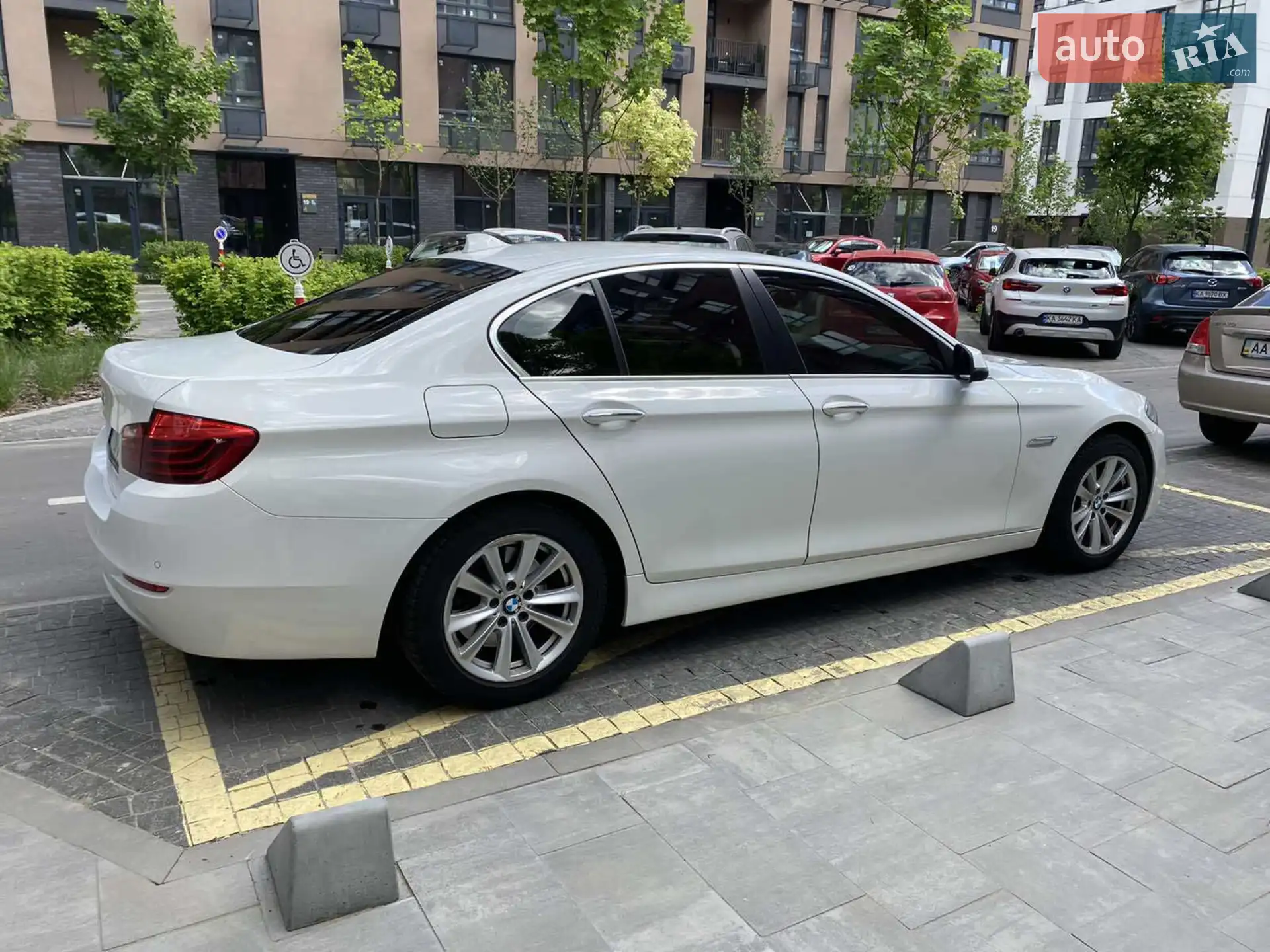 2016 BMW 5er - мініатюра 3