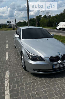 Седан BMW 5 Series 2004 в Львове