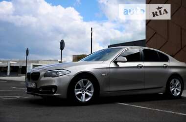 Седан BMW 5 Series 2012 в Івано-Франківську