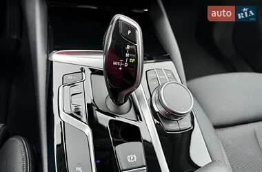 Седан BMW 5 Series 2020 в 
