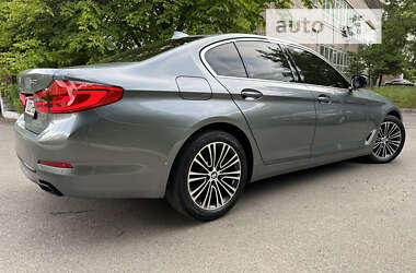 Седан BMW 5 Series 2020 в Киеве