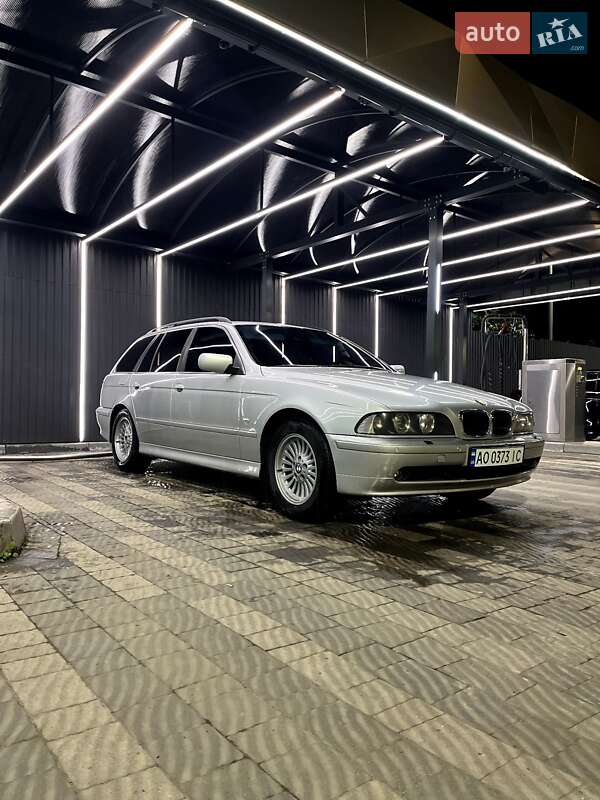 Універсал BMW 5 Series 2002 в Ужгороді