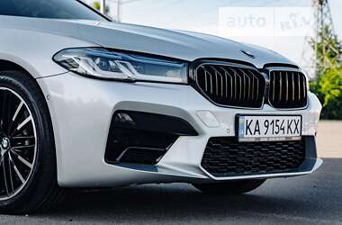 Седан BMW 5 Series 2018 в Киеве