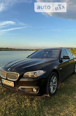 Седан BMW 5 Series 2014 в Львові