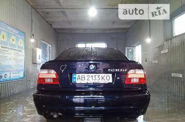 Седан BMW 5 Series 2002 в 