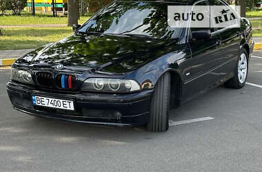 Седан BMW 5 Series 2003 в Києві