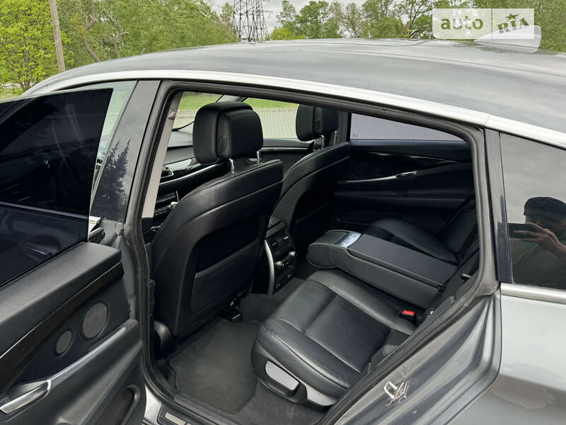 Лифтбек BMW 5 Series 2011 в Павлограде