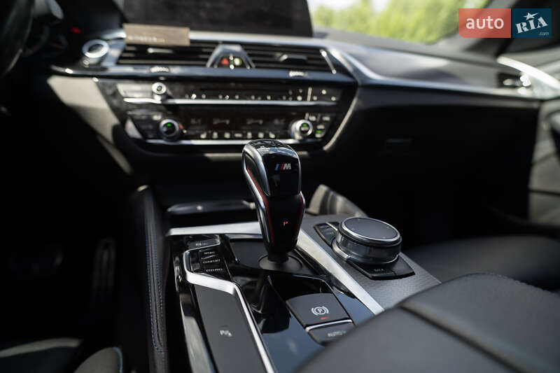 Седан BMW 5 Series 2017 в Тернополе фото 28 Седан BMW 5 Series 2017 в Тернополе