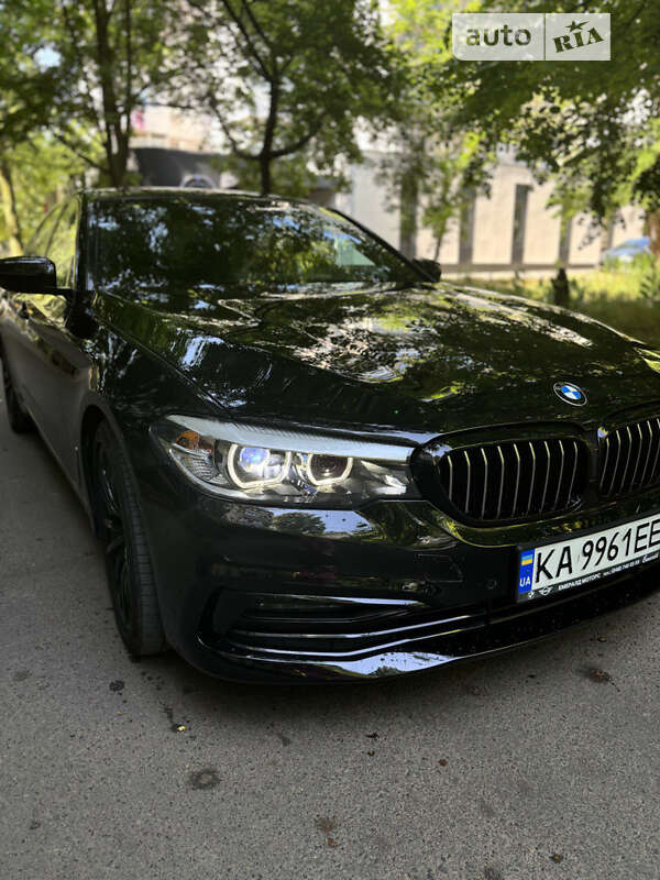 Седан BMW 5 Series 2018 в Одессе
