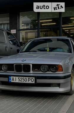 Седан BMW 5 Series 1989 в Боярці