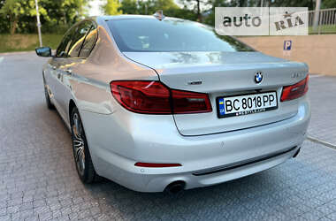 Седан BMW 5 Series 2017 в Львові