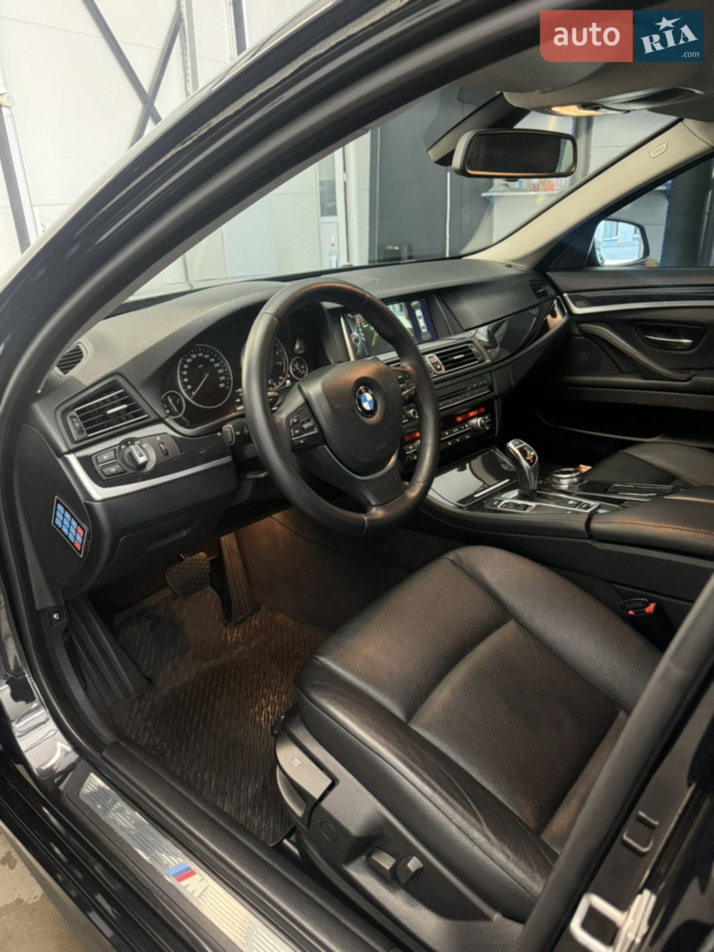 2012 BMW 5er - мініатюра 5