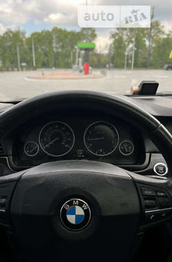 Седан BMW 5 Series 2013 в Гайсину
