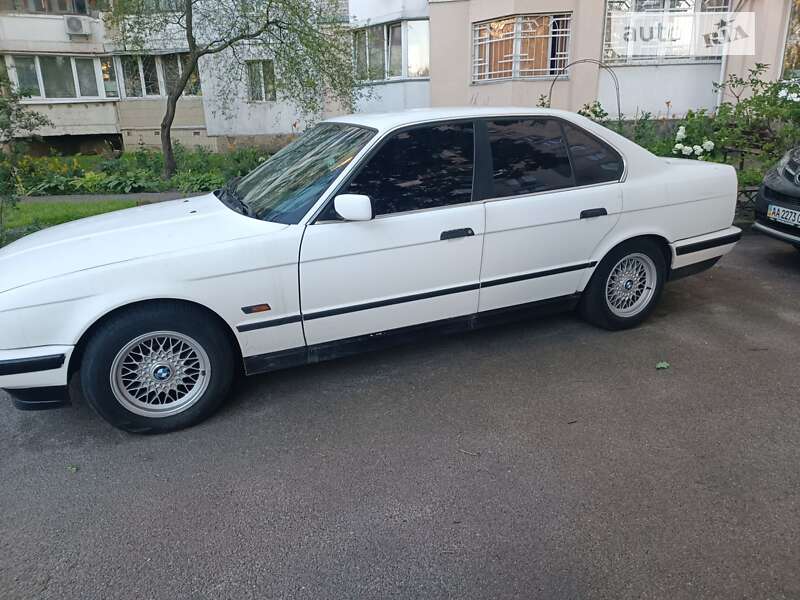 BMW 5 Series 1993