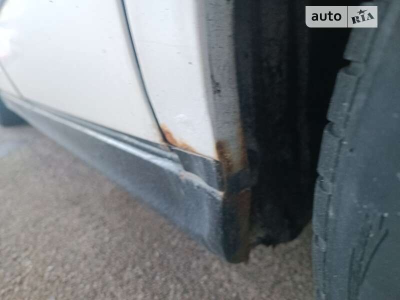 Седан BMW 5 Series 1993 в Киеве фото 12 Седан BMW 5 Series 1993 в Киеве