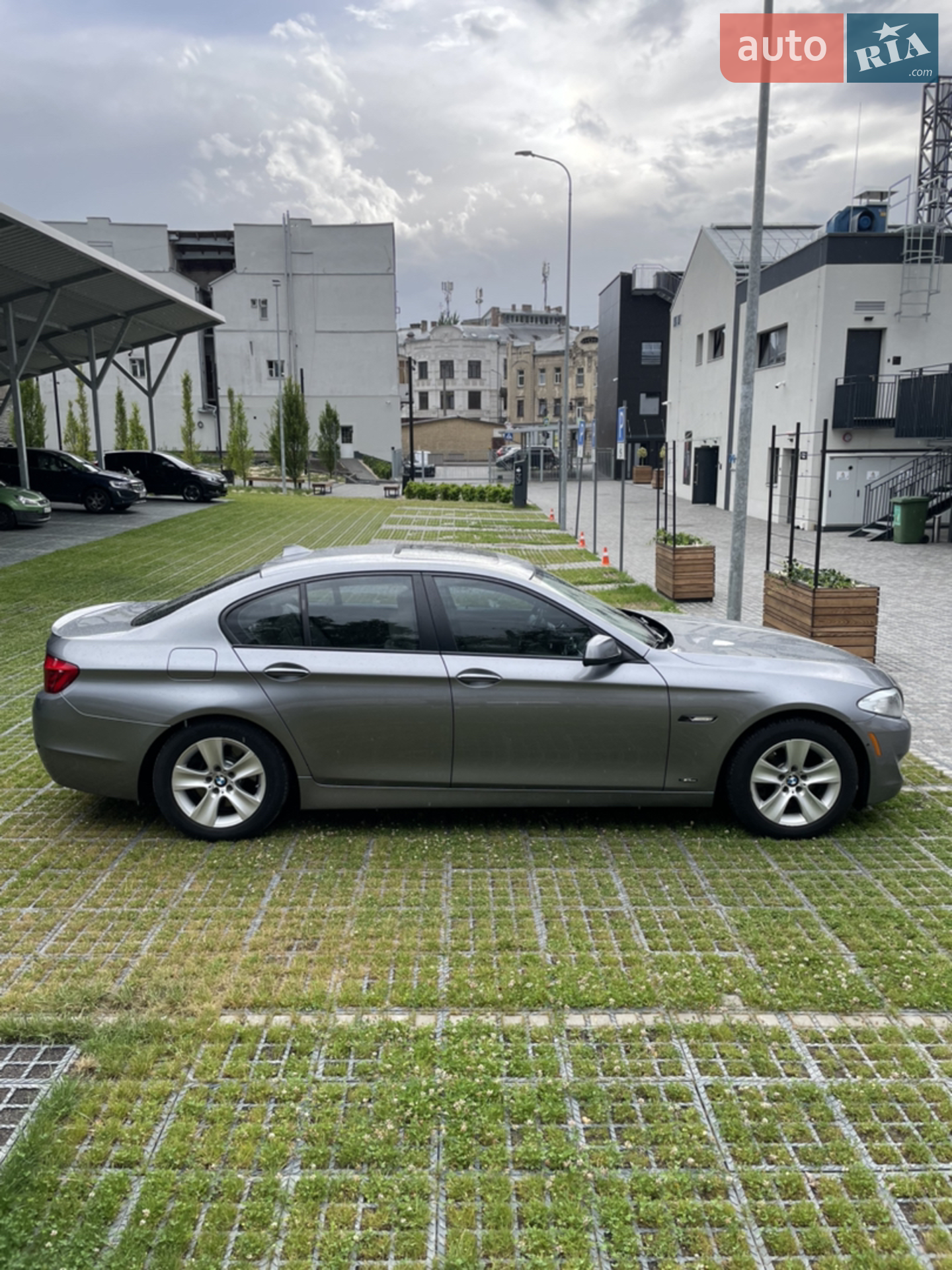 2012 BMW 5er - мініатюра 17