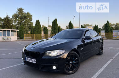 Седан BMW 5 Series 2013 в Олександрії