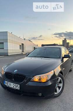 Седан BMW 5 Series 2004 в Києві