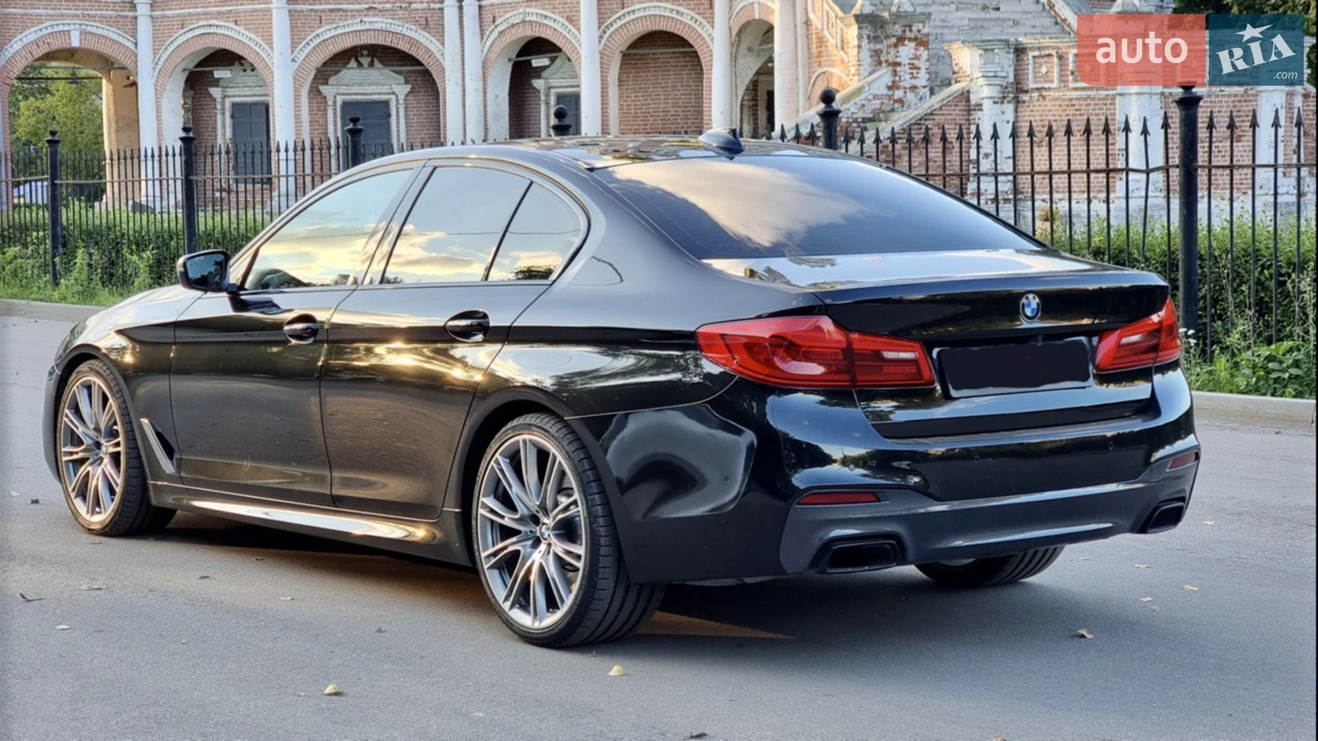 2017 BMW 5er - фото 1