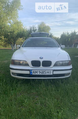Універсал BMW 5 Series 1999 в Брусилові