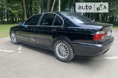 Седан BMW 5 Series 2001 в Львові