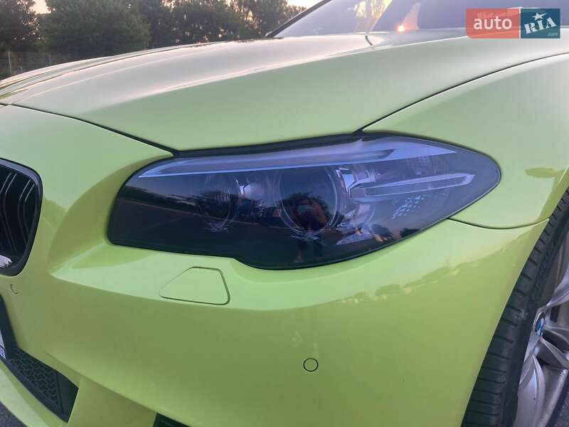 Седан BMW 5 Series 2016 в Киеве