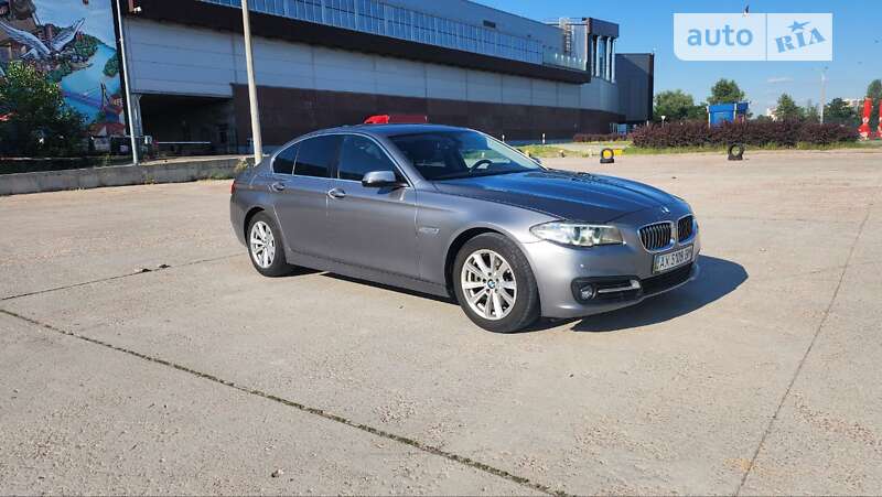 Седан BMW 5 Series 2016 в Києві