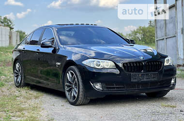 Седан BMW 5 Series 2012 в Валках