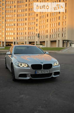 Седан BMW 5 Series 2012 в Львове
