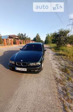 Седан BMW 5 Series 1997 в Києві