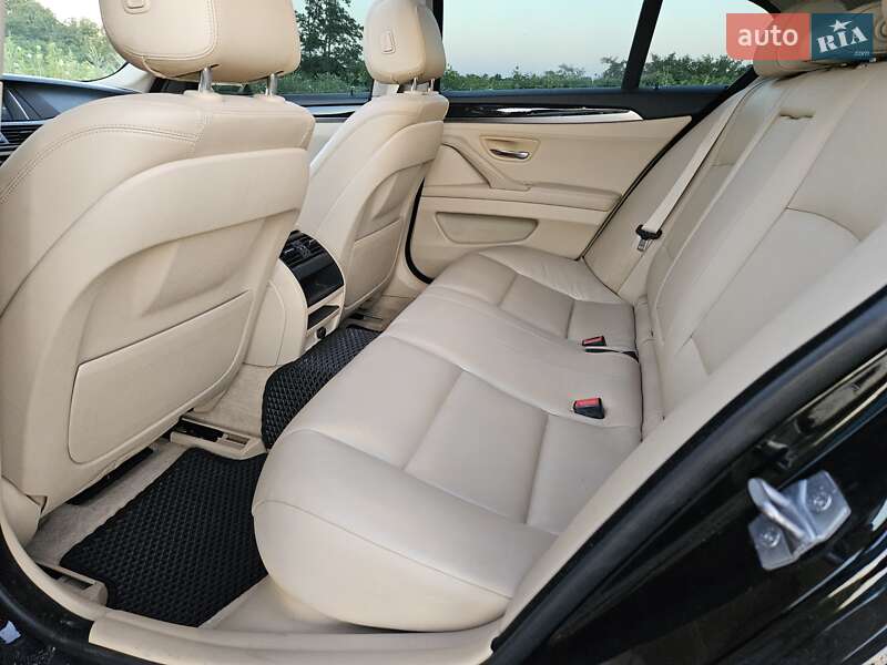 Седан BMW 5 Series 2013 в Полтаві