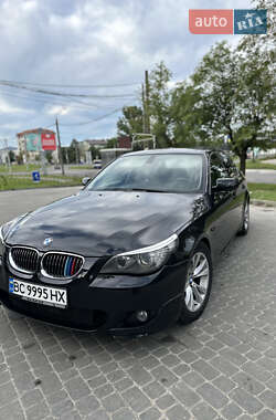 Седан BMW 5 Series 2009 в Львове