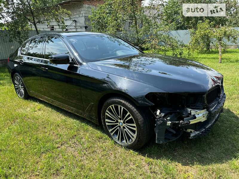 Седан BMW 5 Series 2019 в Львові