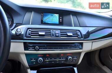 Седан BMW 5 Series 2013 в Львове