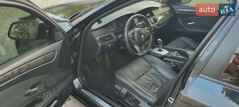 Седан BMW 5 Series 2009 в Раздельной