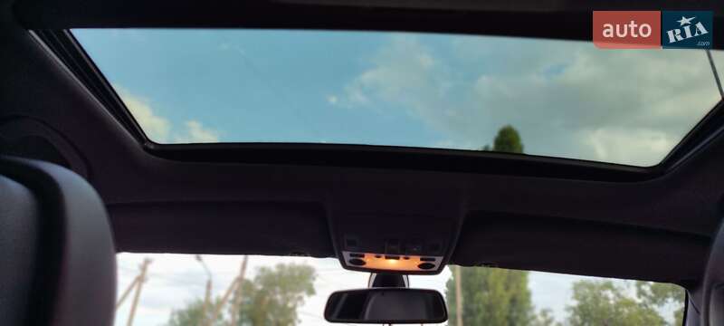 Седан BMW 5 Series 2009 в Раздельной