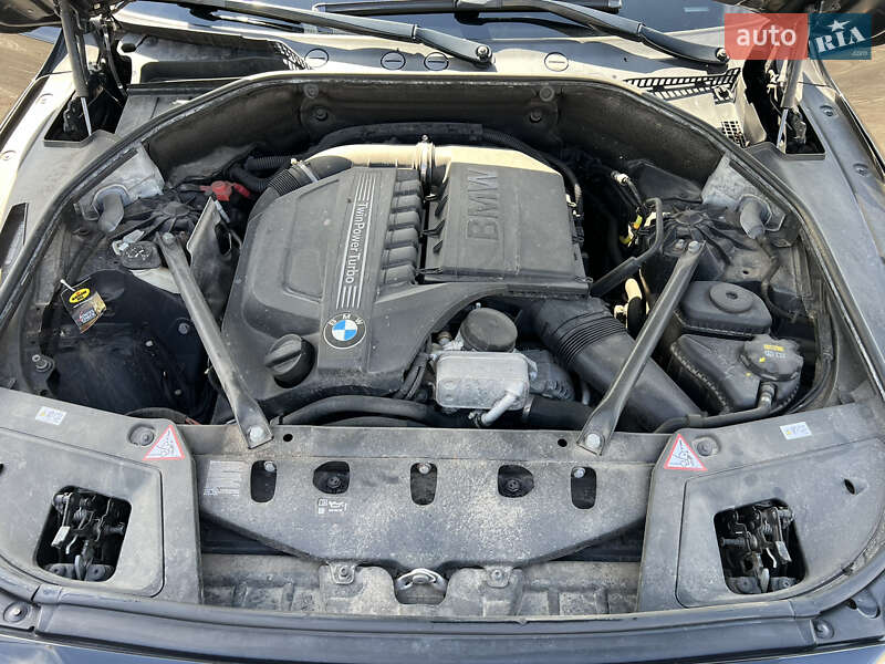 Седан BMW 5 Series 2015 в Харькове фото 29 Седан BMW 5 Series 2015 в Харькове