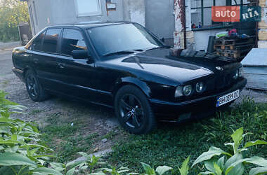 Седан BMW 5 Series 1995 в Снигиревке