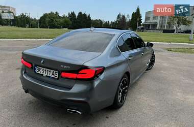 Седан BMW 5 Series 2017 в Ровно