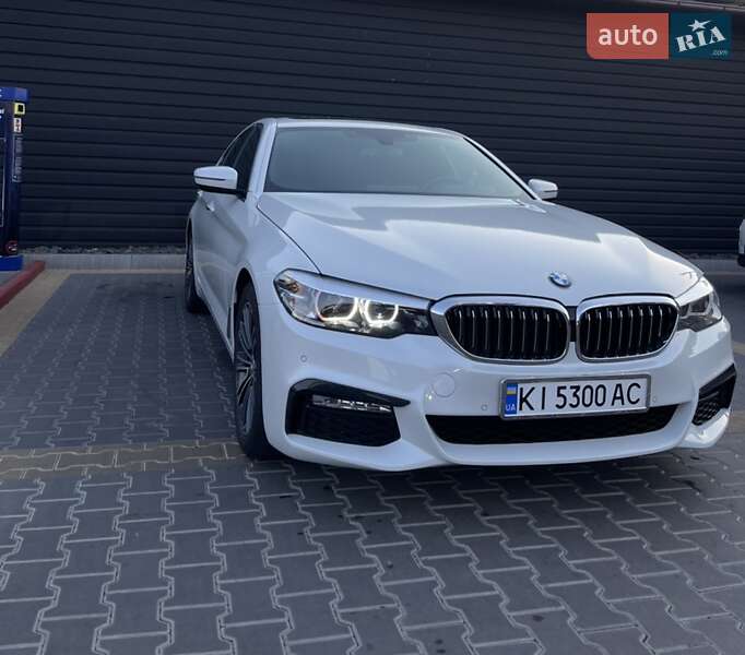Седан BMW 5 Series 2017 в Киеве