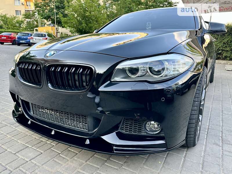 Седан BMW 5 Series 2011 в Одессе