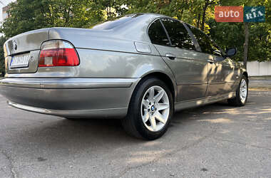 Седан BMW 5 Series 2002 в Кривом Роге