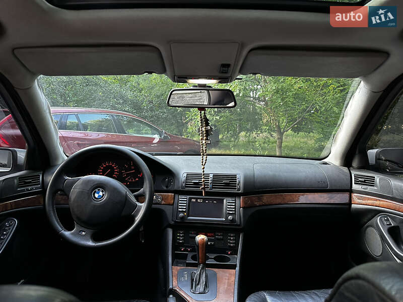 Седан BMW 5 Series 1999 в 